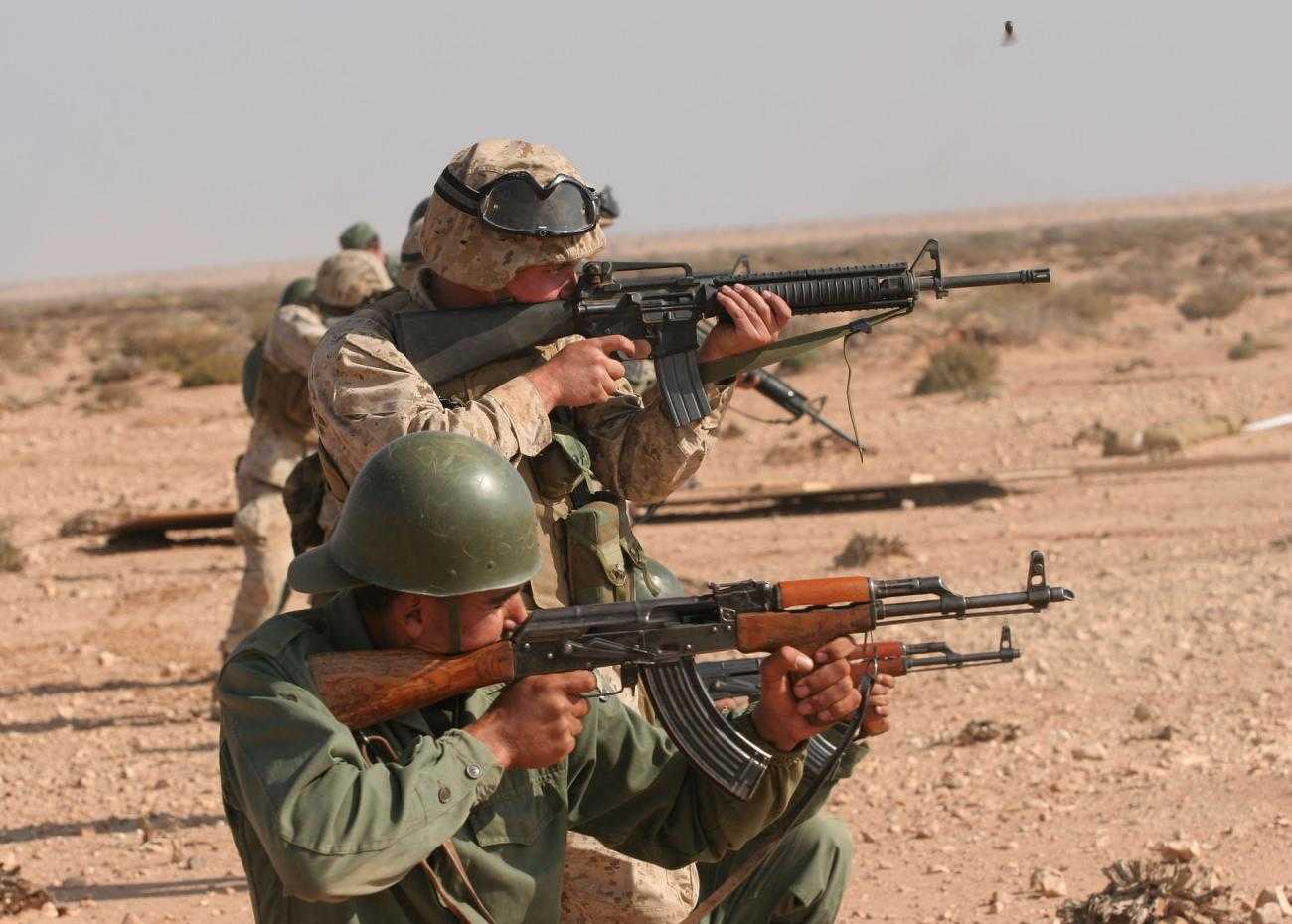 Moroccan and U.S. soldiers exercising together as part of a joint military exercise in March, 2007 / Photo: Wikimedia Commons