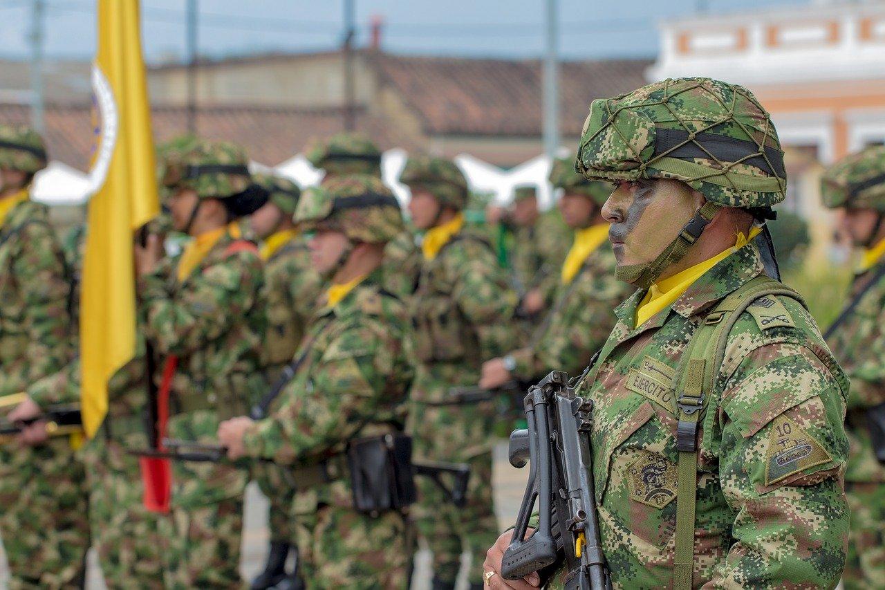 A group of Colombia soldiers